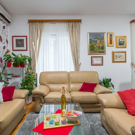 Lovely Apartment Ντουμπρόβνικ Εξωτερικό φωτογραφία
